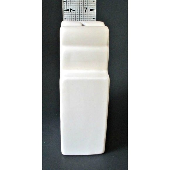 Sanrio Hello Kitty Bank 2012 - Picture 3 of 6